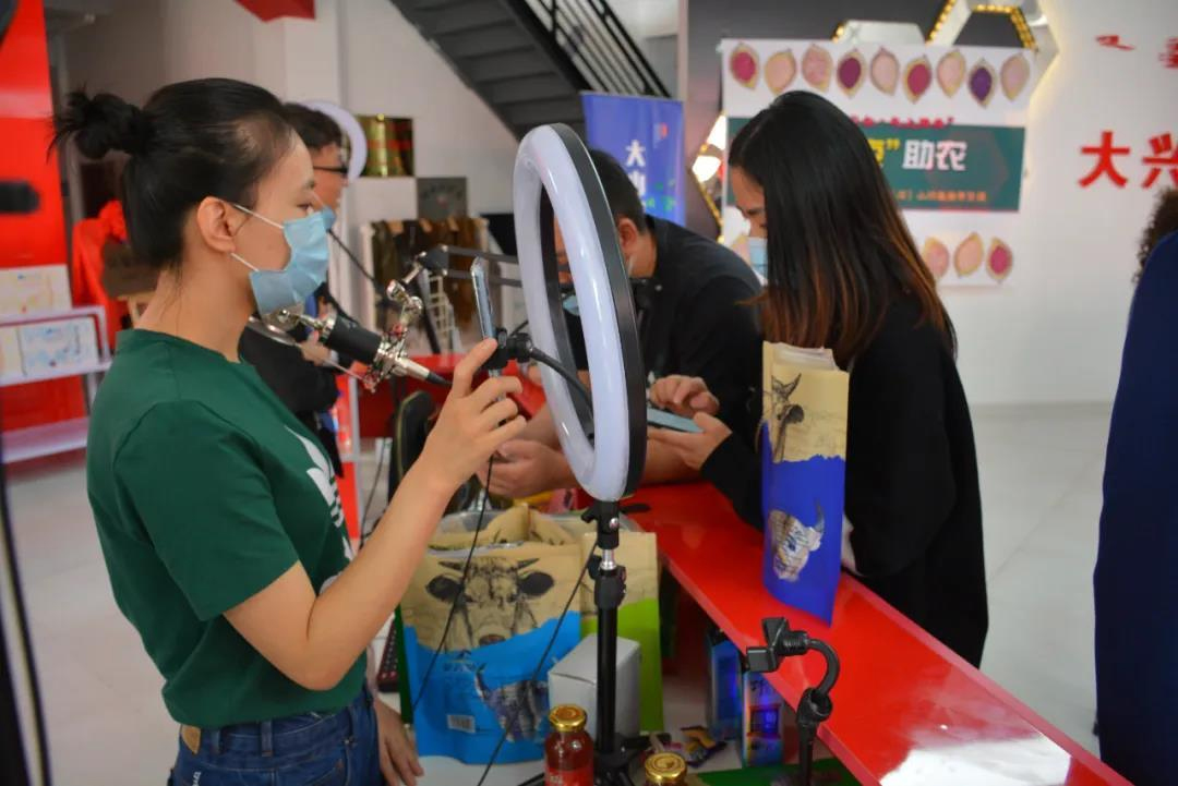 直播，来自网络